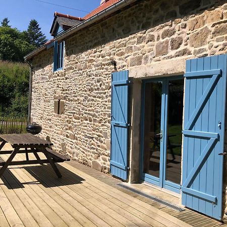 Gites De La Touche Aux Pourvoirs Combourg Exteriör bild