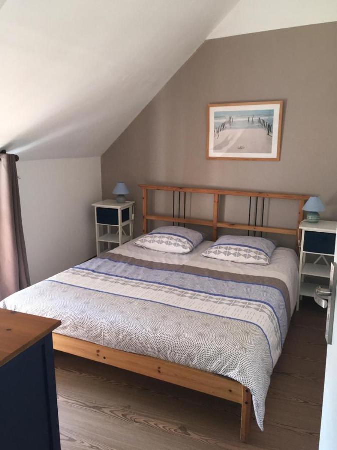 Gites De La Touche Aux Pourvoirs Combourg Exteriör bild